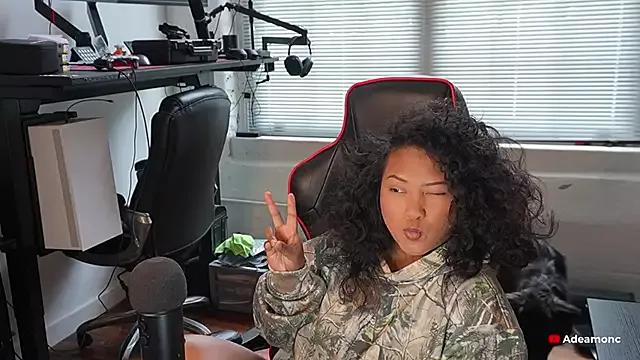 Bubbleliyah from StripChat