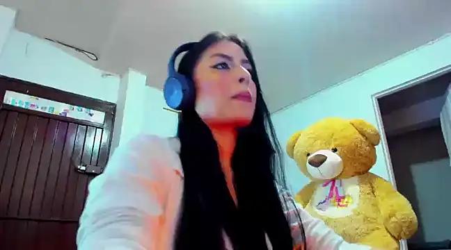 bunny_1922 from StripChat