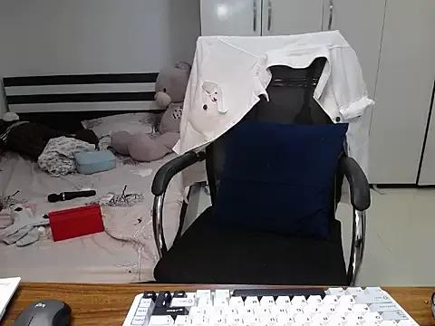 bunny_b4nny from StripChat is Freechat