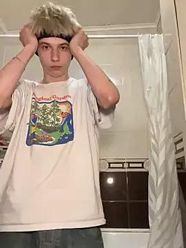 bunny_ben from StripChat