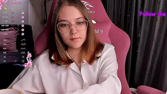 bunny_bubble from StripChat is Freechat