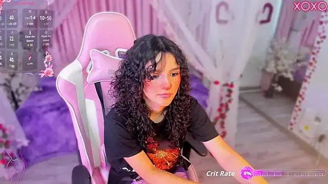 Explore our live girls sluts from our Custom and Multi clubs and checkout exclusive access to highly interactive content, such as shape, hair, titties, pussy type and many more.