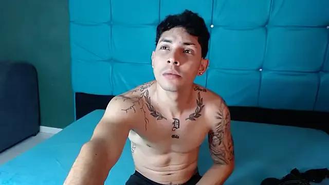 Bunny_Petit from StripChat is Freechat