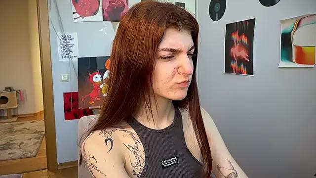 Explore our live girls sluts from our Custom and Multi clubs and checkout exclusive access to highly interactive content, such as shape, hair, titties, pussy type and many more.