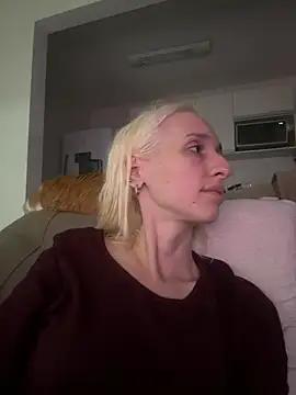 bunnydark00 from StripChat