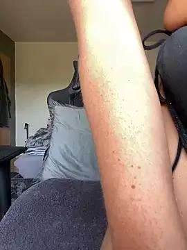 BunnyDiamond1 from StripChat
