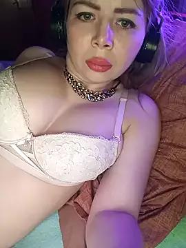 Explore our live girls sluts from our Custom and Multi clubs and checkout exclusive access to highly interactive content, such as shape, hair, titties, pussy type and many more.