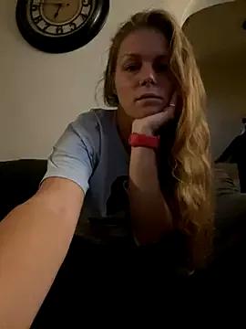 Photos of bustybunny25 from StripChat is Freechat