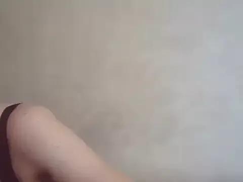 CaitlinaJayne23 from StripChat is Freechat