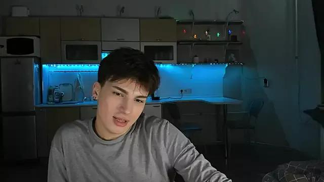 Call_me_Leo_ from StripChat