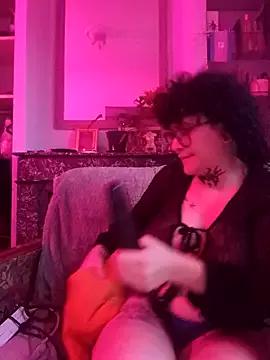 callmelouve from StripChat is Freechat