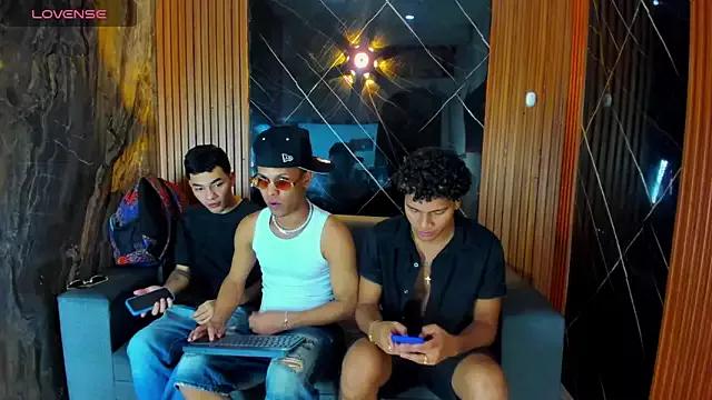 calvin_parker from StripChat is Freechat