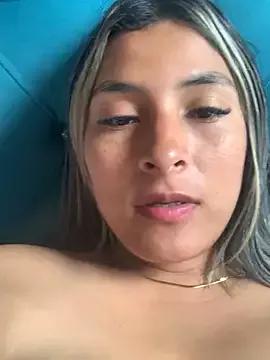 Explore our live girls sluts from our Custom and Multi clubs and checkout exclusive access to highly interactive content, such as shape, hair, titties, pussy type and many more.