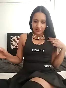 cami_victoria from StripChat is Freechat