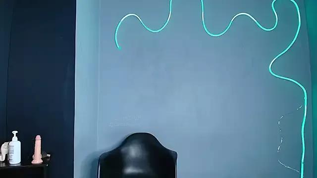 CamilaaSaenz from StripChat is Freechat