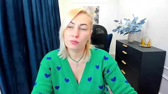 CamilaFatem from StripChat is Freechat