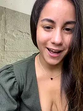 Explore our live girls sluts from our Custom and Multi clubs and checkout exclusive access to highly interactive content, such as shape, hair, titties, pussy type and many more.