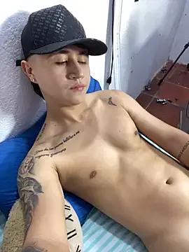 CamiloRubioo from StripChat is Freechat