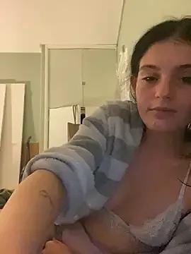 Photos of Camwithchlox from StripChat is Freechat