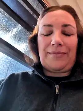 Canadian_BBW from StripChat