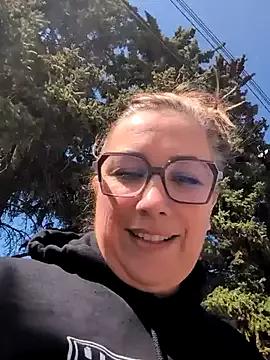 Canadian_BBW from StripChat