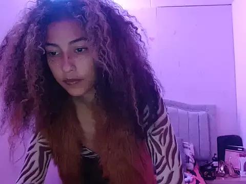 Explore our live girls sluts from our Custom and Multi clubs and checkout exclusive access to highly interactive content, such as shape, hair, titties, pussy type and many more.