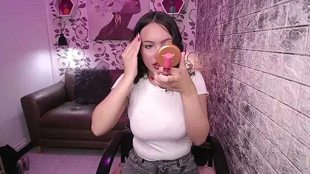 Explore our live girls sluts from our Custom and Multi clubs and checkout exclusive access to highly interactive content, such as shape, hair, titties, pussy type and many more.
