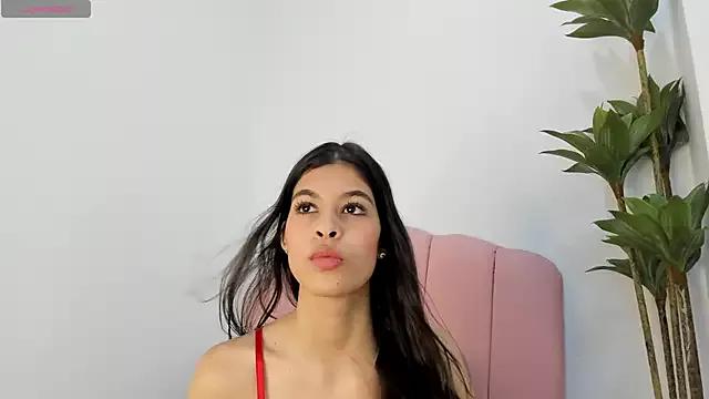 Explore our live girls sluts from our Custom and Multi clubs and checkout exclusive access to highly interactive content, such as shape, hair, titties, pussy type and many more.