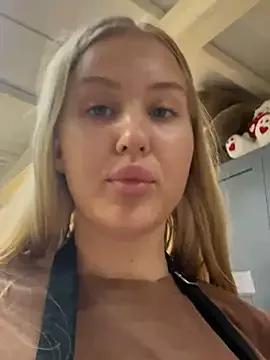 Photos of CandyVice from StripChat is Freechat