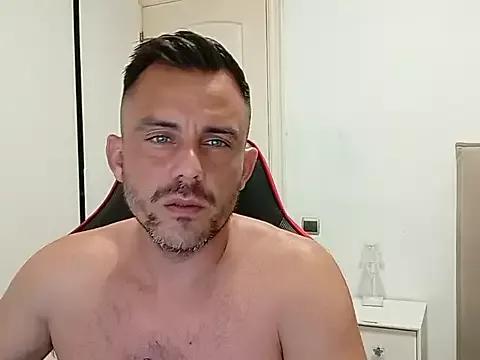 Captianamericablue from StripChat is Freechat