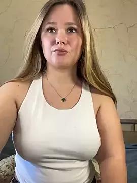 Caramelle_Sugar from StripChat