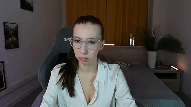 Explore our live girls sluts from our Custom and Multi clubs and checkout exclusive access to highly interactive content, such as shape, hair, titties, pussy type and many more.