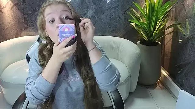 Explore our live girls sluts from our Custom and Multi clubs and checkout exclusive access to highly interactive content, such as shape, hair, titties, pussy type and many more.