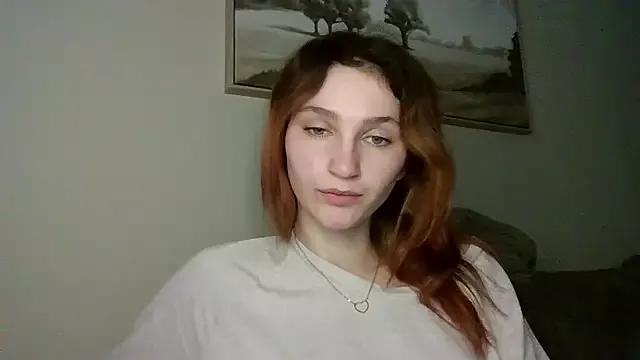 CarmelinaShow from StripChat is Freechat