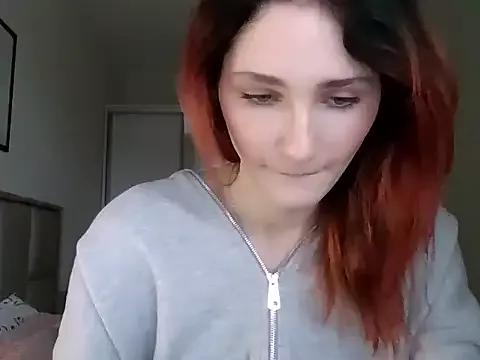 CarmelinaShow from StripChat is Freechat