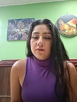 CAROLINE__07 from StripChat is Freechat