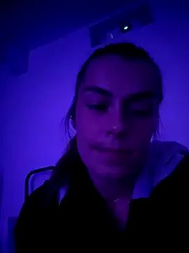 Carolinemiam webcams show profile image 