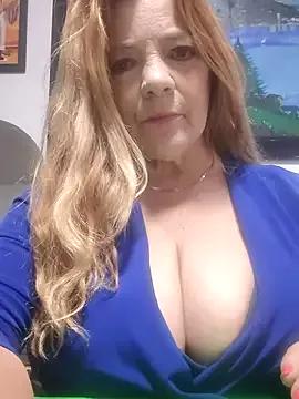 Casandra_Cruz from StripChat is Freechat