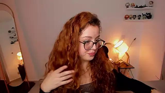Cassandra_Caiin from StripChat