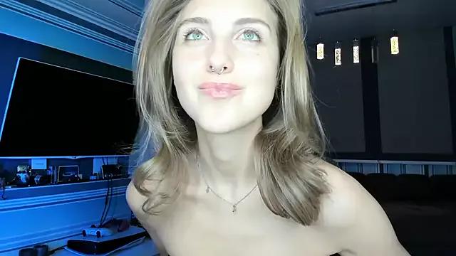 CassiaBlade1 from StripChat