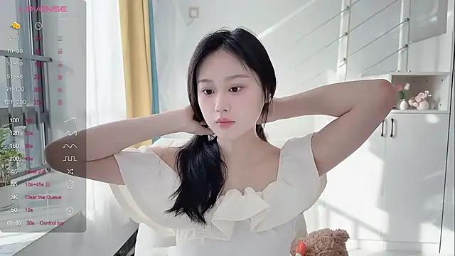 Cassie-20 from StripChat