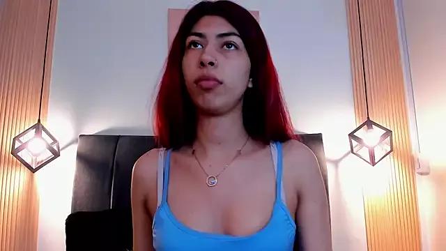 Cassie_bloom from StripChat