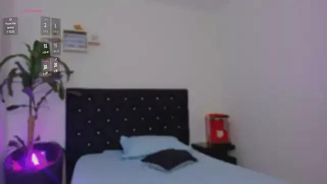 Cassie_Stevens from StripChat is Freechat