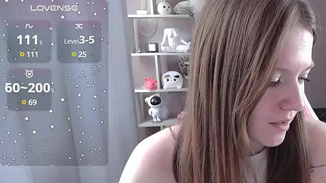 CassieJuice69 from StripChat