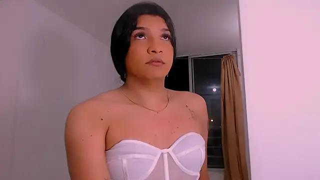 Explore our live girls sluts from our Custom and Multi clubs and checkout exclusive access to highly interactive content, such as shape, hair, titties, pussy type and many more.