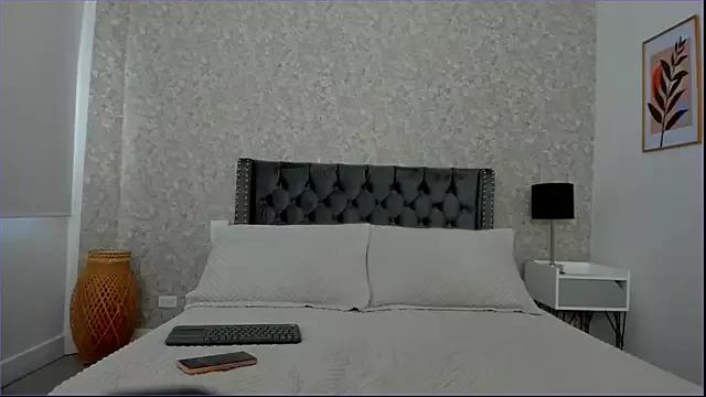 Cataleya_Wayne from StripChat