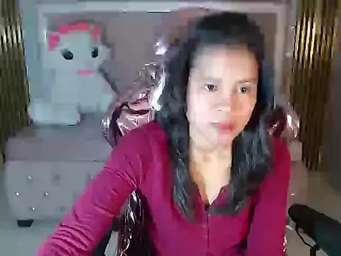catalina5_s from StripChat is Freechat