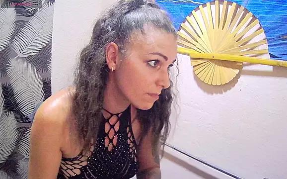 Catbaby32 from StripChat is Freechat