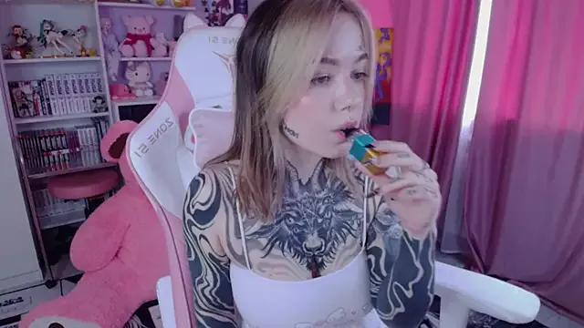 Catharsisi webcams show profile image 