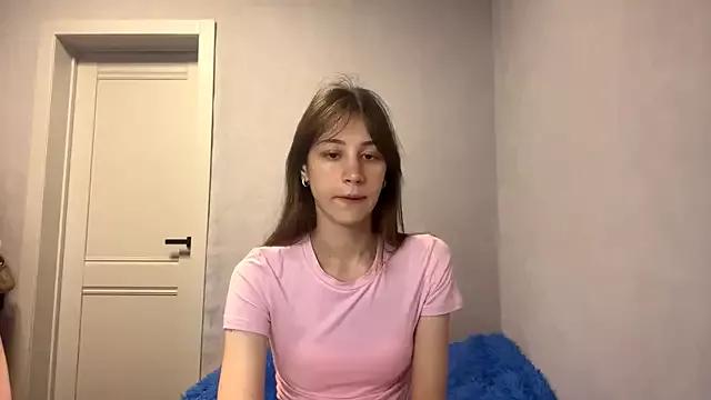 CatherineAston from StripChat is Freechat